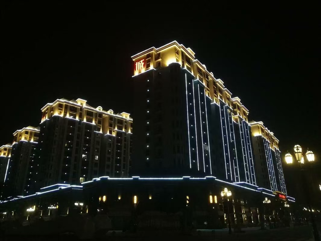 沈阳大型休闲会所楼体照明